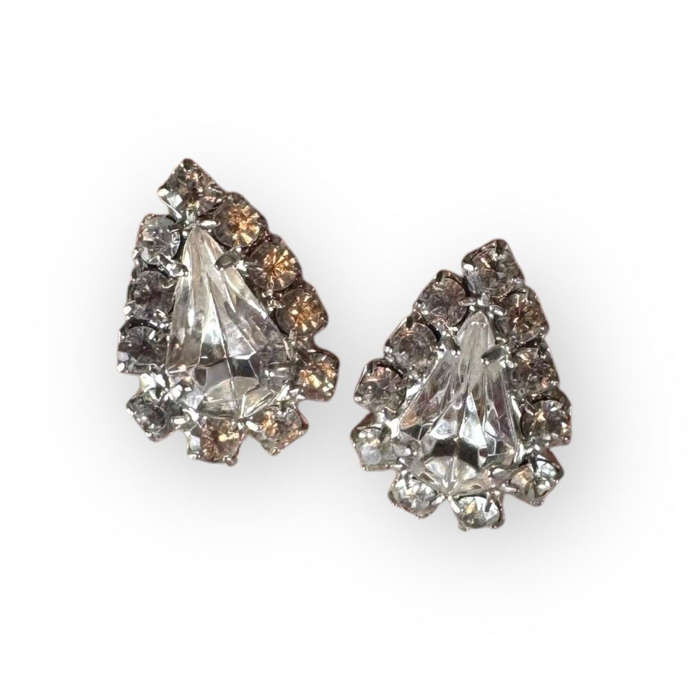 Vintage Clear Rhinestone Teardrop Stud Earrings Silver Tone Cocktail Jewelry